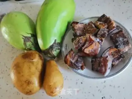 Make Red roast eggplant potatoes step 0