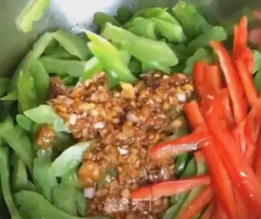 Make Garlic bitter melon step 7