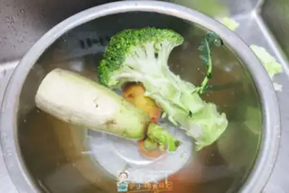 Make Finger food step 0