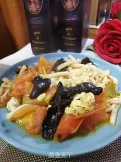 Make Tomato eggs with white mushrooms step 7