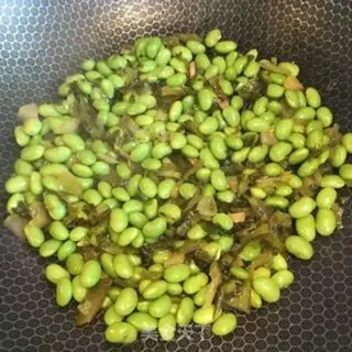 Make Sour sauce and soybeans step 4