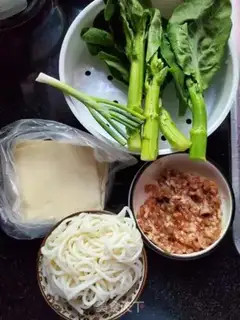 Make Windy noodles step 0