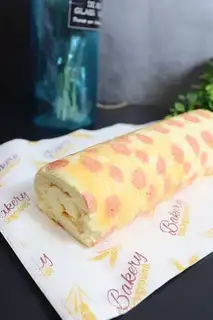 Make Red Scroll of Cake step 0