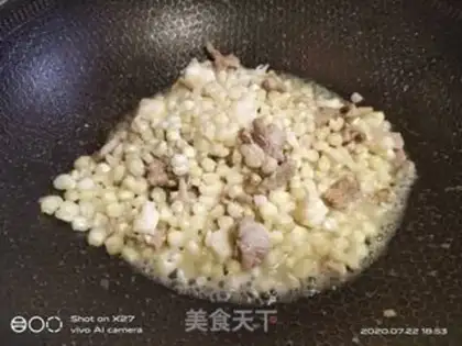 Make Shrimp pork and fried corn step 4