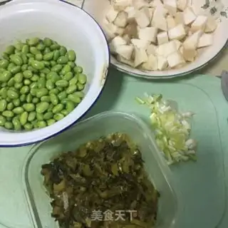 Make The sour apricot and the soybeans step 0