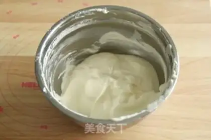 Make Coconut roll step 3