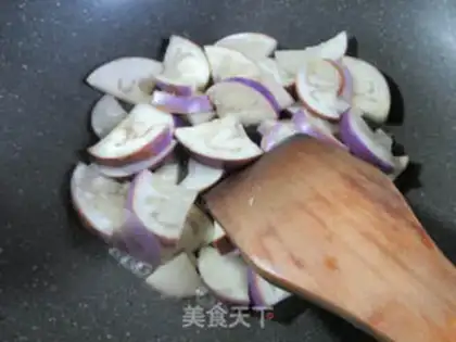 Make Duck egg and eggplant step 6
