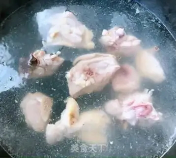 Make Chicken-legged potato carrots step 2