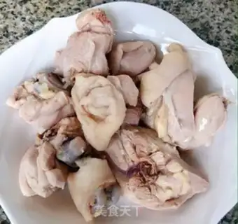 Make Chicken-legged potato carrots step 3