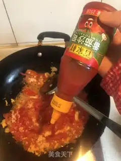 Make Tomato fried eggs step 4