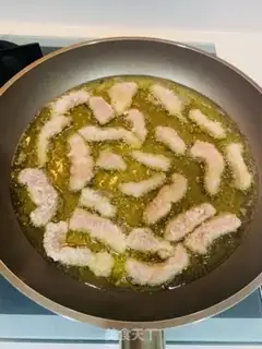 Make Onion fries step 2