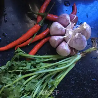Make Little pepper cucumber step 1