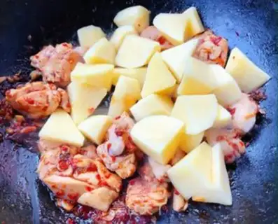 Make Chicken-legged potato carrots step 6