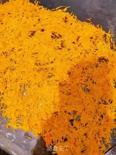 Make Homemade pumpkin powder step 2