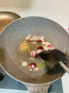 Make Onion fries step 7