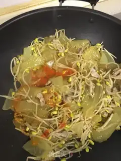 Make Bean sprouts step 3