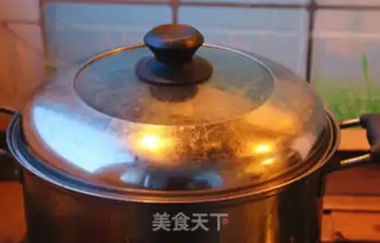 Make Steamed halogen noodles step 2