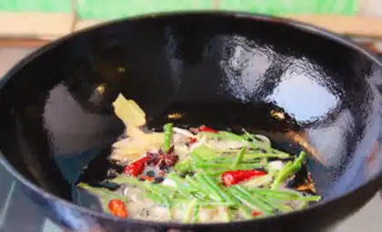 Make Steamed halogen noodles step 3
