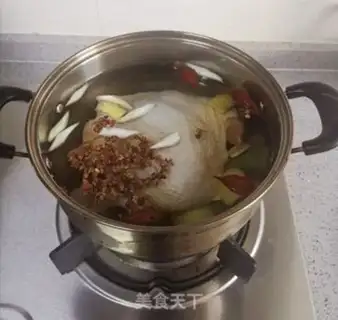 Make Pepper chicken step 1