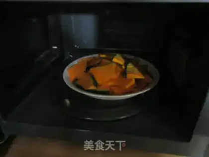 Make Pumpkin step 6
