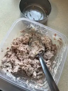 Make Eat fish and corn pasta step 0