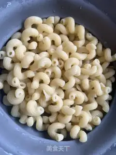 Make Eat fish and corn pasta step 2