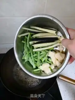 Make Cheese and potatoes and beans step 1