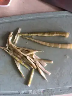 Make Sour carrots step 1