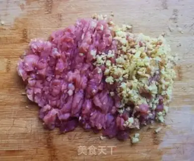 Make Scramble soup step 1