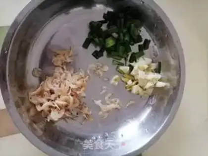 Make Shrimp pickles step 1