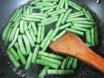 Make Five flowers, beans, tofu step 2