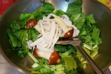 Make Puffy cabbage step 6