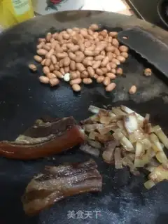 Make Spicy heads step 0