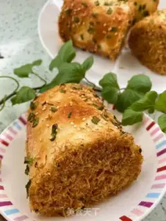 Make Onion pine rolls step 18
