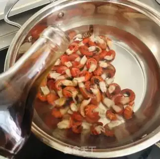 Make Fried shrimp tail step 1