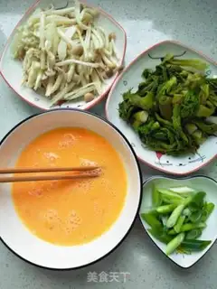 Make Crab mushroom egg sprouts step 2