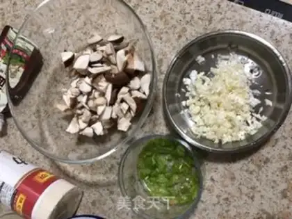 Make Frozen mushrooms step 1