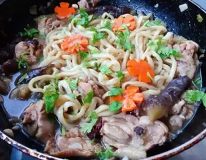 Make Chicken leg eggplant noodles step 11