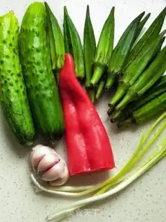 Make Autumn pepper with cucumber step 0