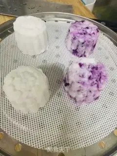 Make Simi-Violet Mooncake step 5