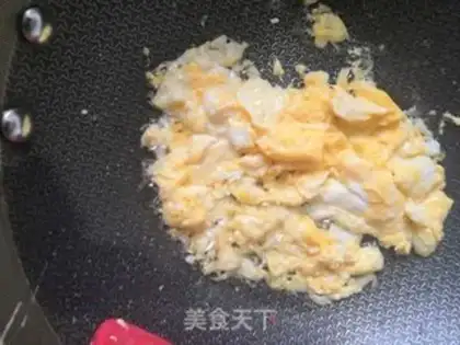 Make Autumn fried eggs step 4