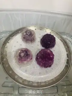 Make Simi-Violet Mooncake step 7