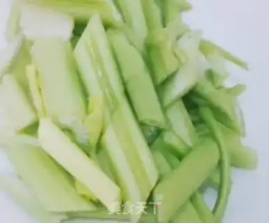 Make Family oil noodles step 4