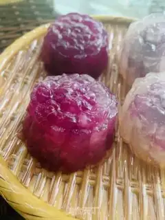 Make Simi-Violet Mooncake step 9