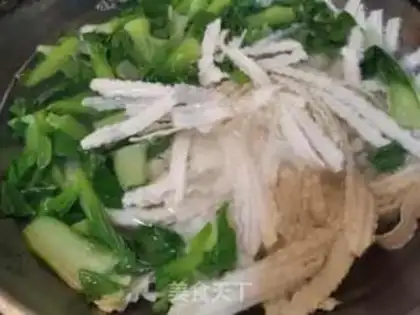 Make Family oil noodles step 7