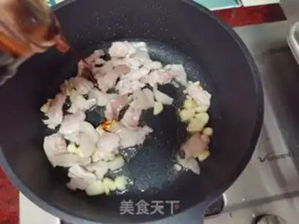 Make A golden mushroom fan step 3