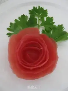 Make A simple plate of tomatoes step 0