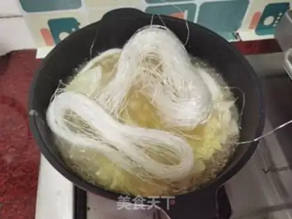 Make A golden mushroom fan step 6