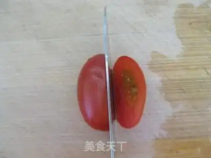 Make A simple plate of tomatoes step 9