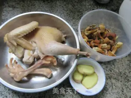 Make Qi-soon, hen soup step 0